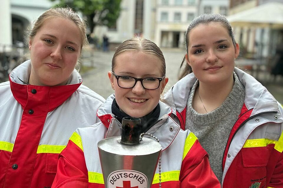 Übergabe der Fackel zur Fiaccolata 2026 Übergabe der Fackel zur Fiaccolata 2026