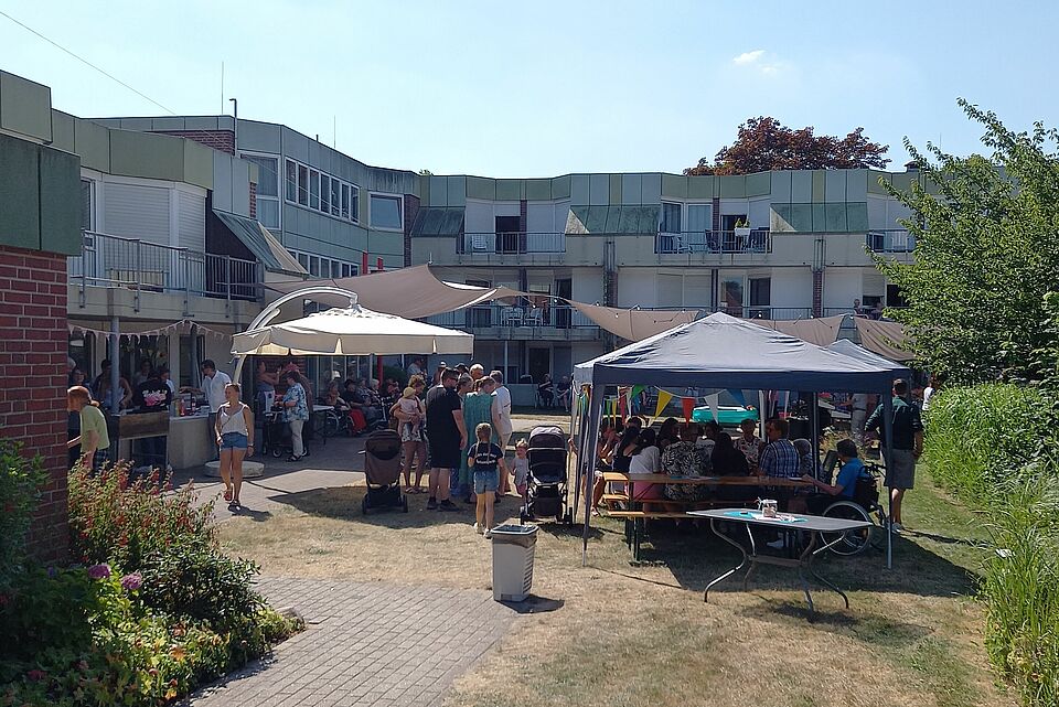 Sommerfest des DRK-Seniorenzentrum Hinsbeck_1 Sommerfest des DRK-Seniorenzentrum Hinsbeck_1