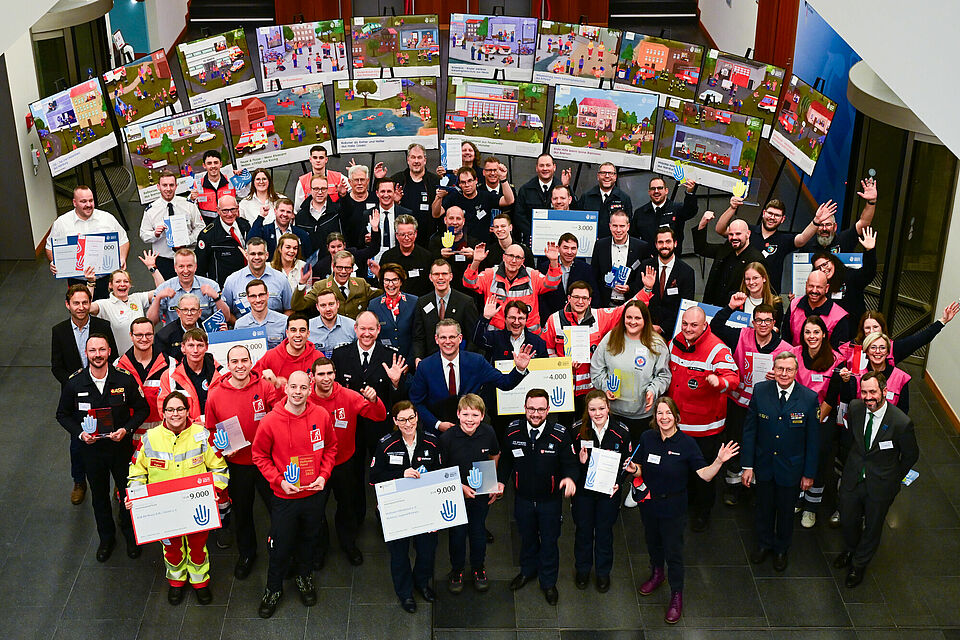 HelfendeHand_JRK-Niederkruechten_2025_3 HelfendeHand_JRK-Niederkruechten_2025