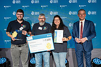 HelfendeHand_JRK-Niederkruechten_2025