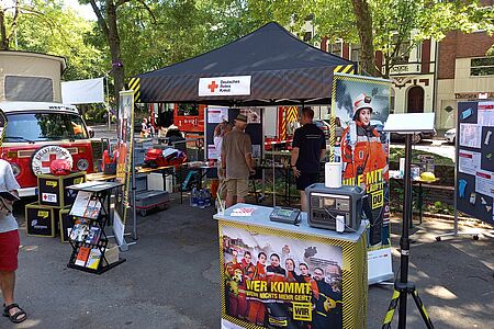 Stand des DRK Kempen beim Bevölkerungsschutztag_1